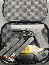 GLOCK G22
Gen 4 .40 CALIBER