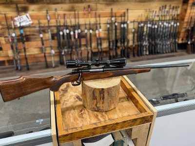 WINCHESTER 70 .243 WIN