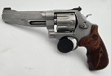 SMITH & WESSON 627 PERFORMANCE .357 MAG