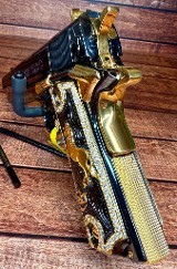 COLT 1911 GOVERNMENT 70 Custom
.45 ACP - 3 of 3