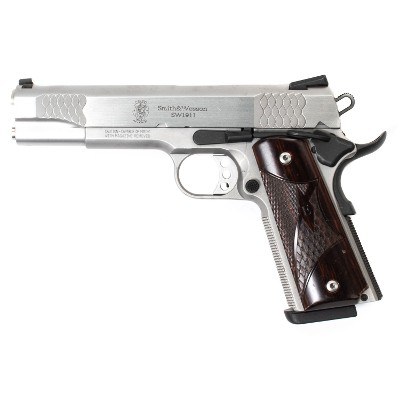 SMITH & WESSON SW1911 .45 ACP