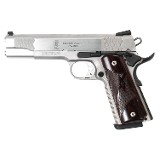 SMITH & WESSON SW1911 .45 ACP