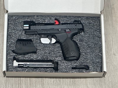 RUGER SR22 .22 LR