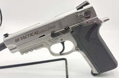 SMITH & WESSON 4006TSW CALIFORNIA HIGHWAY PATROL .40 S&W