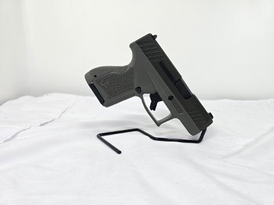 TAURUS GX4 9MM LUGER (9x19 PARA)