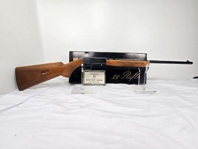 BROWNING semi .22 LR