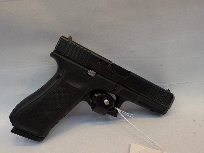 GLOCK G22 GEN 5 .40 CALIBER