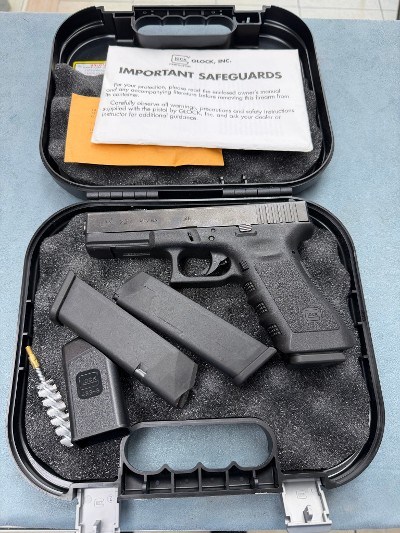 GLOCK G22 GEN 3 .40 CALIBER