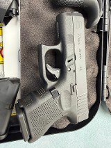 GLOCK G27 Gen 4 Subcompact .40 CALIBER - 3 of 3