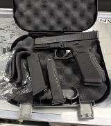 GLOCK G22 GEN 5 .40 S&W - 1 of 3