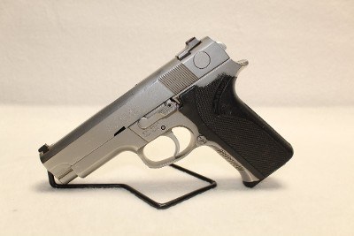 SMITH & WESSON 4046 .40 S&W