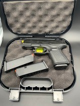 GLOCK G19 GEN 5
9MM LUGER (9x19 PARA)