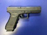 GLOCK G22
GEN 4 .40 CALIBER