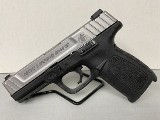 SMITH & WESSON SD40VE .40 - 2 of 3