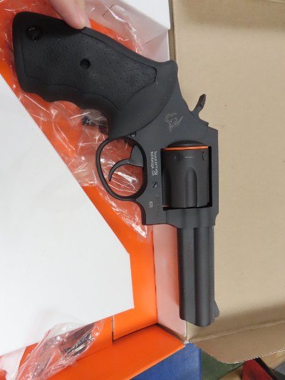 TAURUS 82 .38 SPL +P