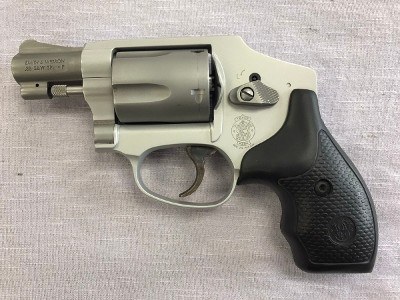 SMITH & WESSON 642-2 .38 SPL