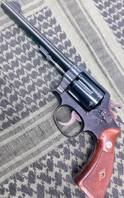 SMITH & WESSON 10 CLASSIC .38 SPL