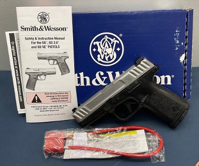 SMITH & WESSON SD9 2.0 9MM LUGER (9x19 PARA)