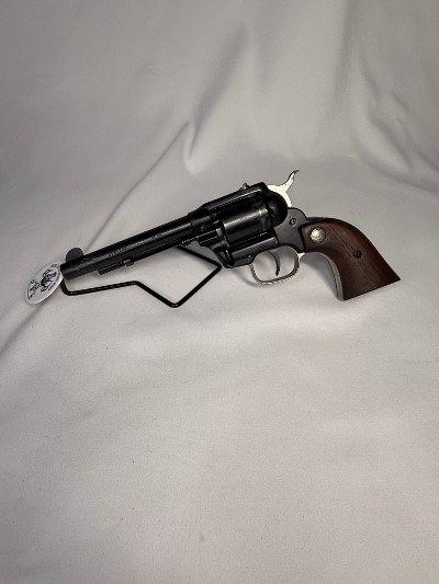 HI-STANDARD W-105 .22 LR