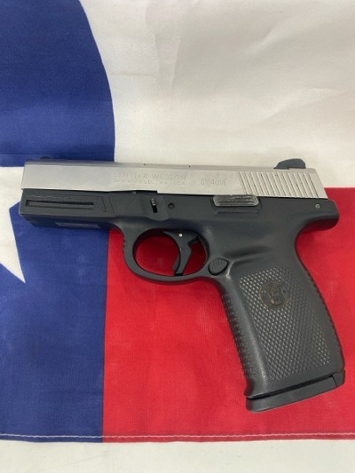 SMITH & WESSON SW40VE .40 S&W