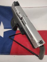 SMITH & WESSON SD40 VE .40 S&W - 3 of 3