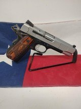 SMITH & WESSON SW1911SC E SERIES .45 ACP - 2 of 3