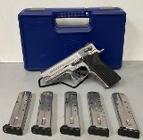 SMITH & WESSON 4006TSW 40 Smith & Wesson