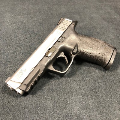 SMITH & WESSON M&P 40 .40 S&W