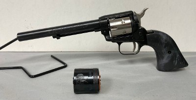 HERITAGE MFG. ROUGH RIDER
-
22 22 Long Rifle (22LR)