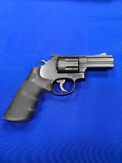 SMITH & WESSON 586 L-COMP PERFORMANCE CENTER .357 MAG