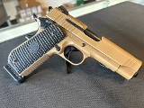 SIG SAUER 1911 CARRY FASTBACK EMPEROR SCORPION .45 ACP - 1 of 2