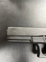 GLOCK G21 GEN 4 .45 ACP - 2 of 3