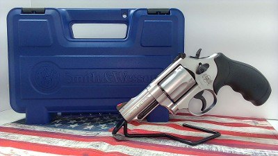 SMITH & WESSON 69 COMBAT MAGNUM .44 MAGNUM