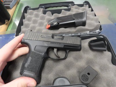 SIG SAUER P365 9MM LUGER (9X19 PARA)