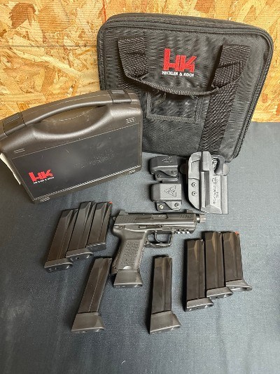 HECKLER & KOCH HK45C .45 ACP