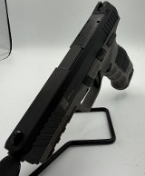 SAR USA SAR9 Mete Platinum 9MM LUGER (9X19 PARA) - 2 of 3