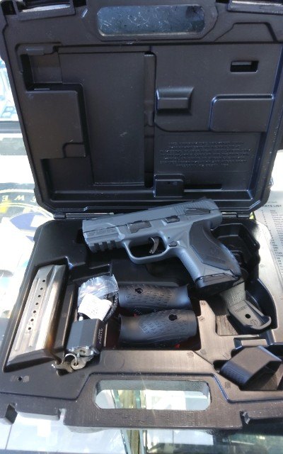 RUGER AMERICAN COMPACT 9MM LUGER (9X19 PARA)