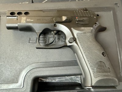 SAR USA P8S 9MM LUGER (9X19 PARA)