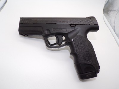 STEYR L9-A1 9MM LUGER (9x19 PARA)