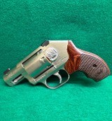 KIMBER K6S STAINLESS .357 MAG - 2 of 3
