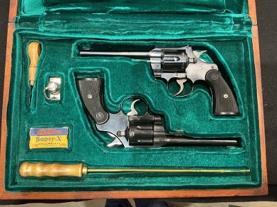 COLT OFFICIAL POLICE / OFFICER MODEL .22 LR