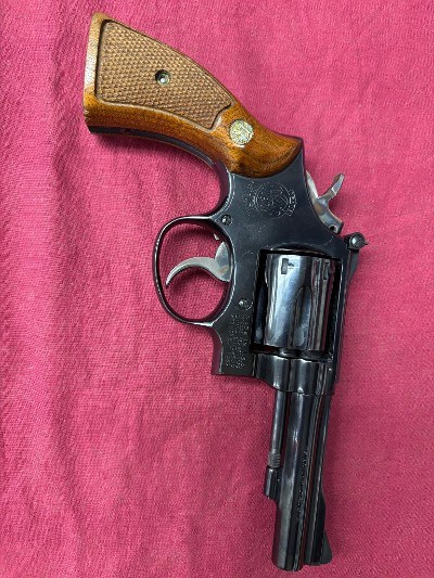 SMITH & WESSON 15-3 .38 SPL