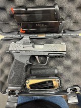 SIG SAUER P365 X-MACRO (MANUAL SAFETY) 9MM LUGER (9X19 PARA)