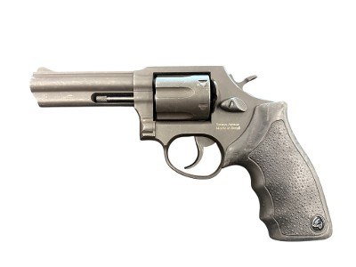 TAURUS 82s .357 MAG