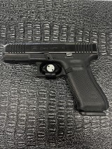 GLOCK 22 gen .40 S&W