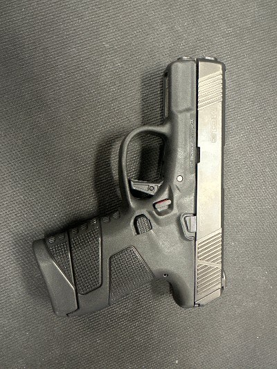 MOSSBERG MC1SC 9MM LUGER (9x19 PARA)