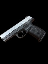 SMITH & WESSON SIGMA 9VE 9MM LUGER (9X19 PARA)