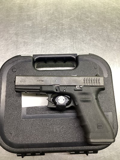 GLOCK 22 .40 CALIBER
