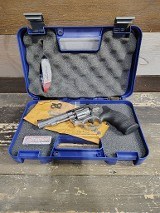 SMITH & WESSON 67-5 .38 SPL - 1 of 3