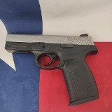 SMITH & WESSON SW 40VE .40 S&W